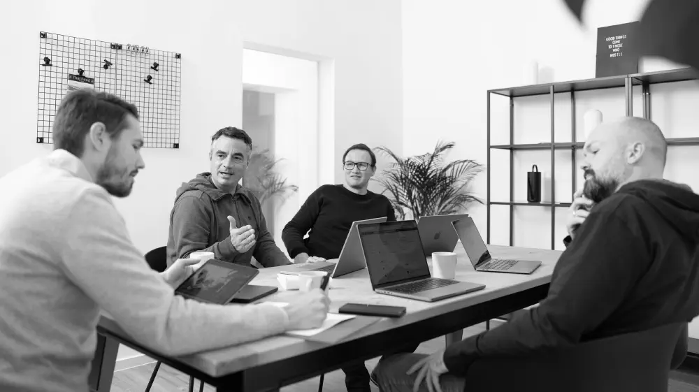 Employees of the Milecrew.